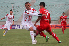 افتتاح لیگ سیزدهم به رنگ قرمز